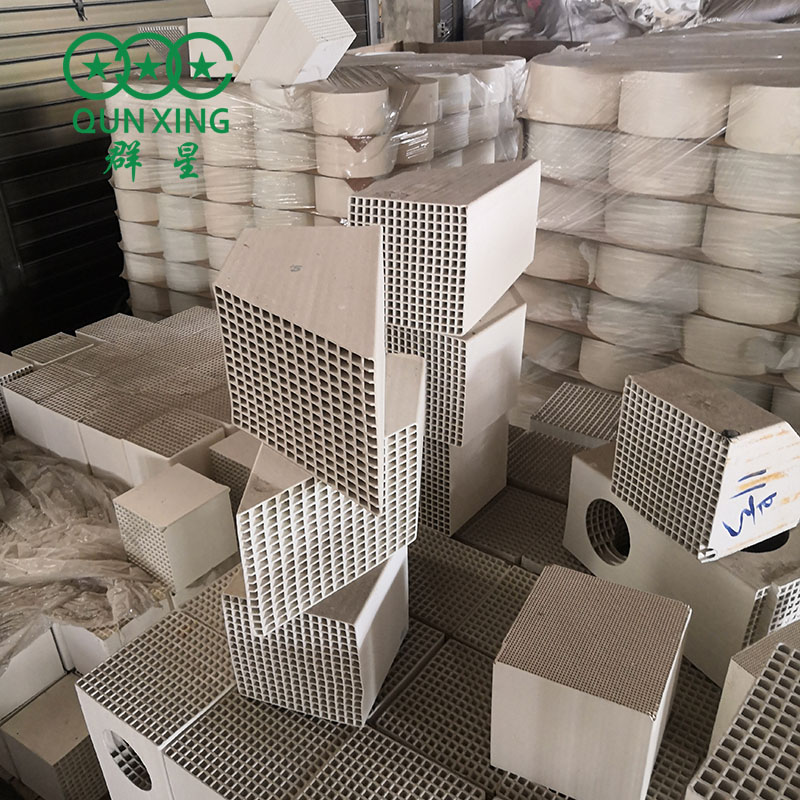 堇青石質蜂窩陶瓷蓄熱材料